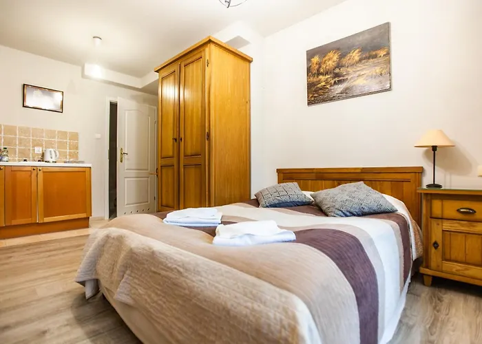 Przy Plazy Δωμάτια σε οικογενειακή κατοικία