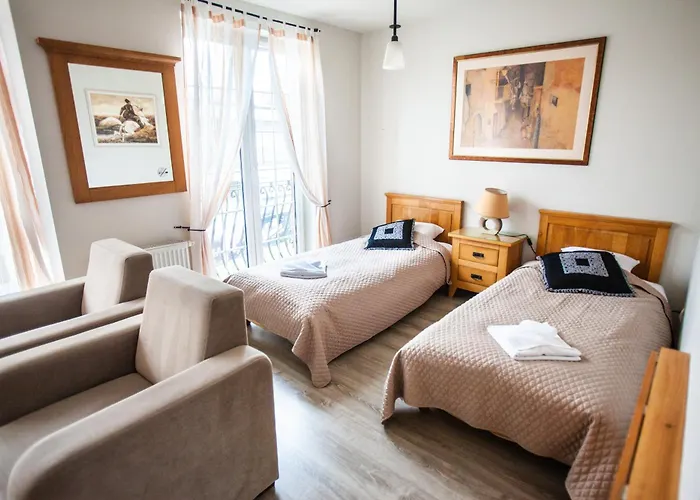 Przy Plazy Δωμάτια σε οικογενειακή κατοικία